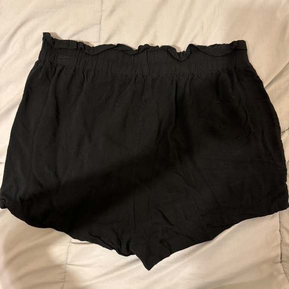 Ambience Apparel Linen Shorts S - Picture 2 of 6